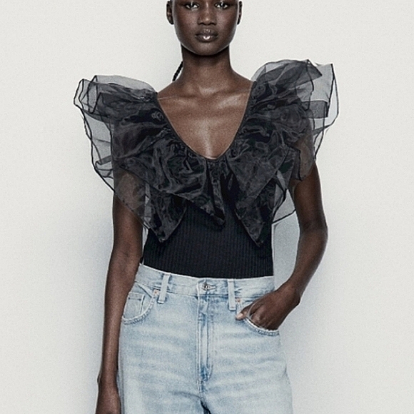 Zara Tops - Zara Ribbed ruffle bodysuit